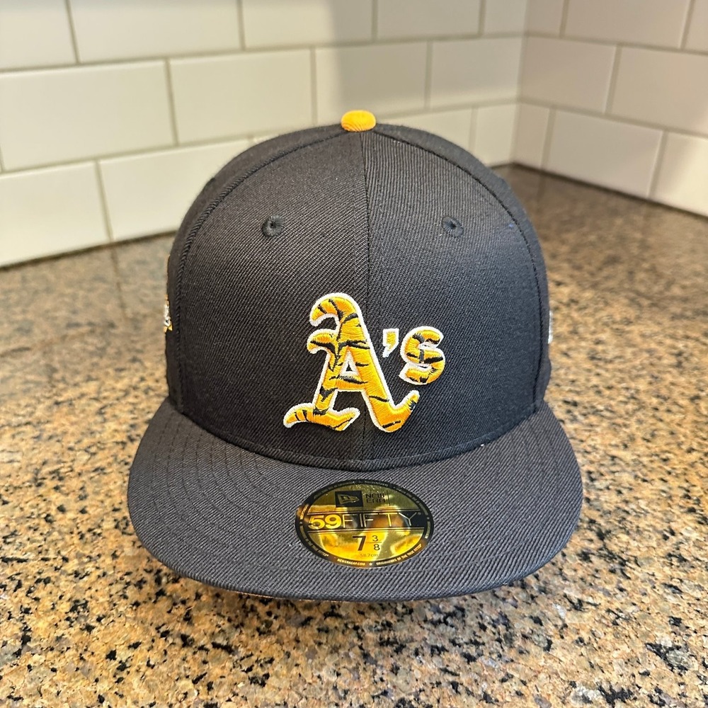 Oakland Athletics New Era 59FIFTY Hat 7 3/8 Black Tiger Stripe 1989 WS New